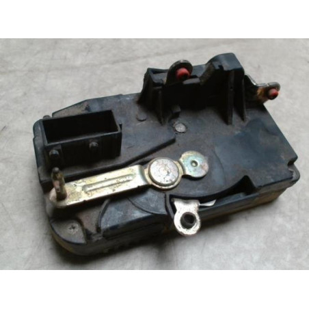 Serrure avant droit PEUGEOT EXPERT 1 PHASE 1 d’occasion