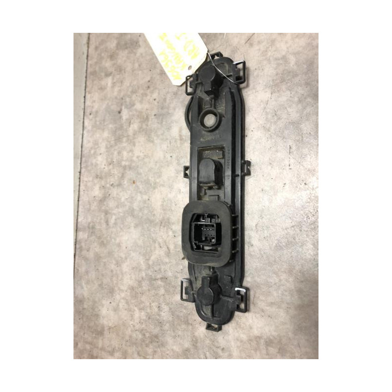 Platine feu arriere droit RENAULT KANGOO 2 PHASE 1 d’occasion