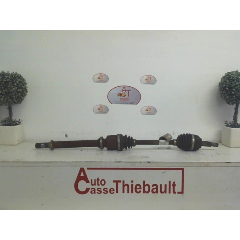Cardan droit (transmission) RENAULT TWINGO 2 HAYON (CN) II DCI d’occasion