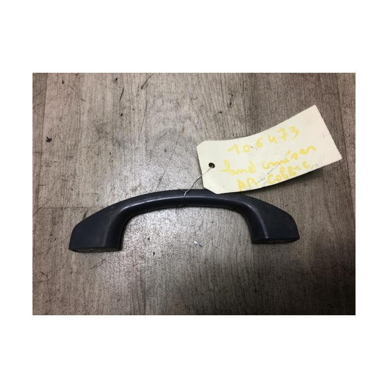 Poignee porte coffre TOYOTA LAND CRUISER 3 J90 PHASE 2 d’occasion