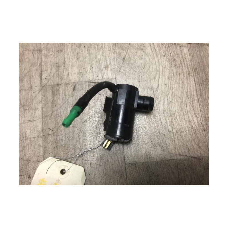 Pompe lave glace arriere TOYOTA LAND CRUISER 3 J90 PHASE 2 d’occasion
