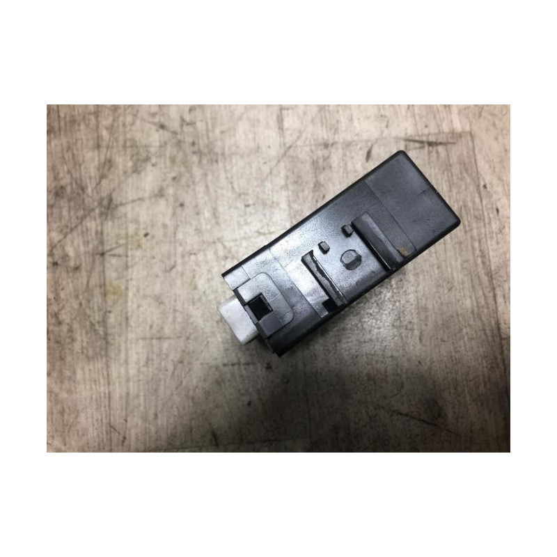 Module électronique TOYOTA LAND CRUISER 3 J90 PHASE 2 d’occasion