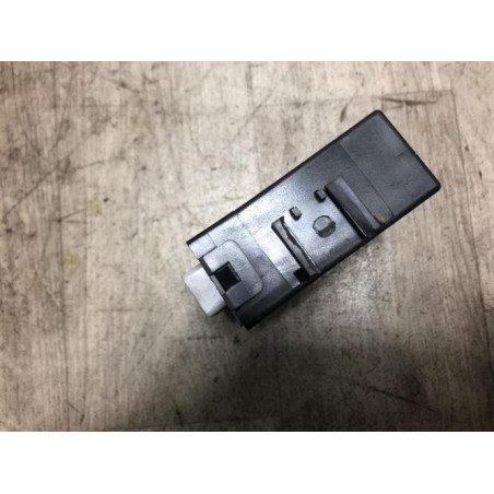 Module électronique TOYOTA LAND CRUISER 3 J90 PHASE 2 d’occasion