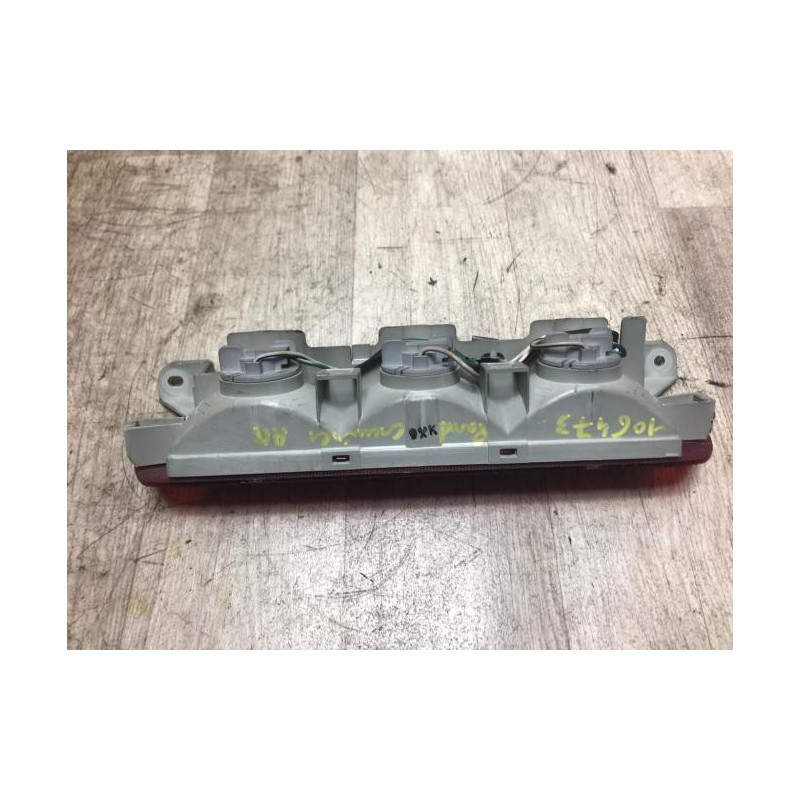 Feu arriere stop central TOYOTA LAND CRUISER 3 J90 PHASE 2 d’occasion