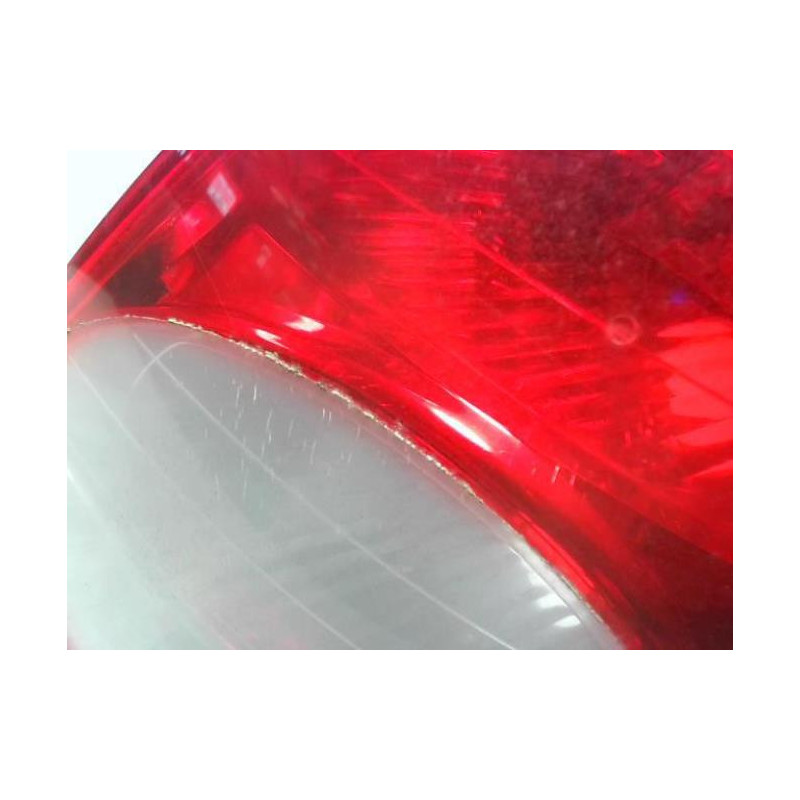 Feu arriere principal droit (feux) RENAULT CLIO 2 PHASE 2 d’occasion