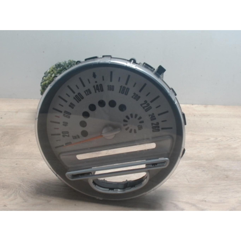Compteur MINI MINI 2 R56 PHASE 1 d’occasion
