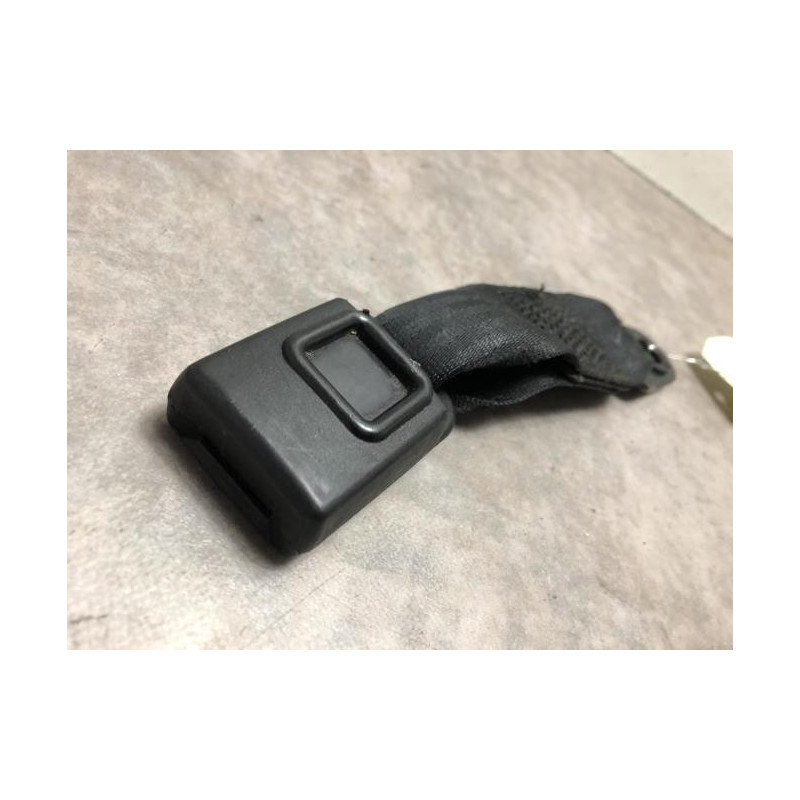 Attache ceinture arriere centrale FORD C-MAX 1 PHASE 2 d’occasion