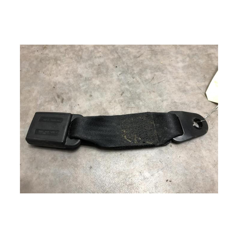 Attache ceinture arriere centrale FORD C-MAX 1 PHASE 2 d’occasion