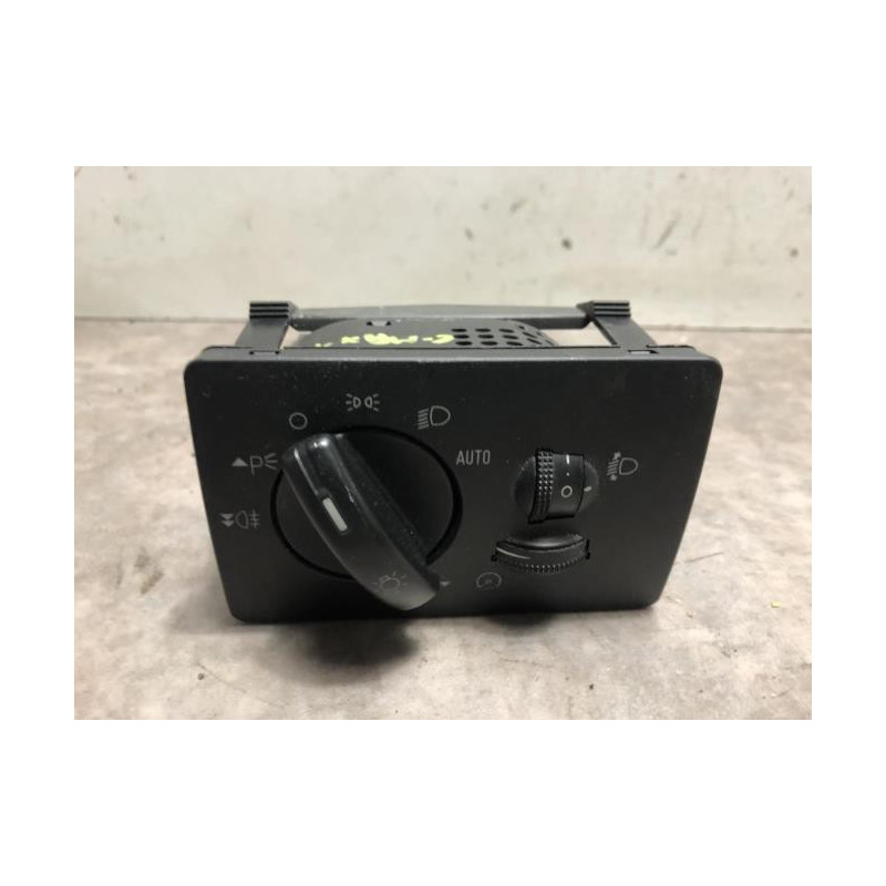 Commande de phare FIAT PUNTO 1 PHASE 1 d’occasion