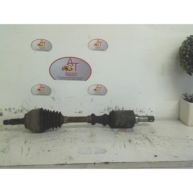 Cardan gauche (transmission) RENAULT CLIO II PHASE 1 d’occasion