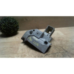 Support moteur droit RENAULT MEGANE 1 PHASE 2 d’occasion