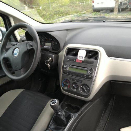 Feu arriere principal droit (feux) FIAT GRANDE PUNTO d’occasion
