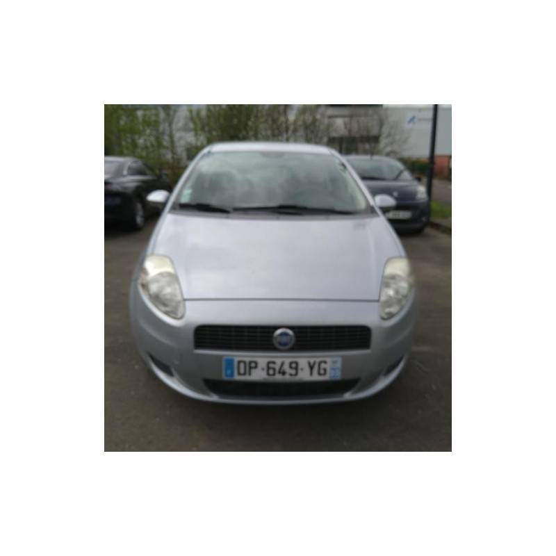 Feu arriere principal droit (feux) FIAT GRANDE PUNTO d’occasion