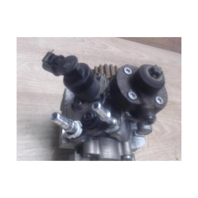 Pompe à injection PEUGEOT PARTNER 2 PHASE 2 d’occasion