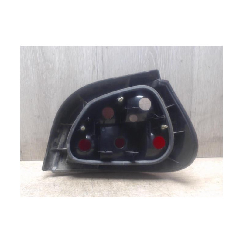 Feu arriere principal gauche (feux) RENAULT MEGANE 1 PHASE 2 d’occasion