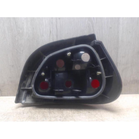 Feu arriere principal gauche (feux) RENAULT MEGANE 1 PHASE 2 d’occasion