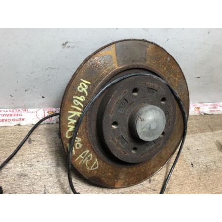 Fusee arriere droit RENAULT KANGOO 2 PHASE 1 d’occasion