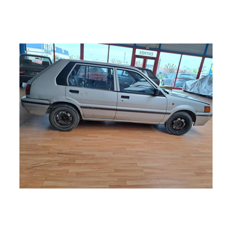Aile avant droit NISSAN SUNNY 2 d’occasion