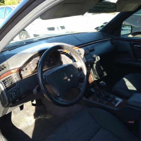 Pompe à eau MERCEDES CLASSE E 210 PHASE 1 d’occasion