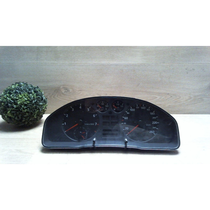 Compteur AUDI A4 1 PHASE 1 d’occasion