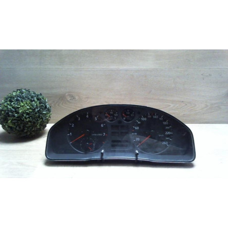 Compteur AUDI A4 1 PHASE 1 d’occasion