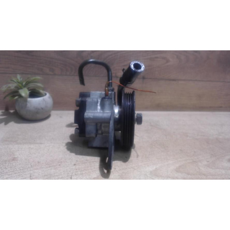 Pompe de direction DAEWOO  d’occasion