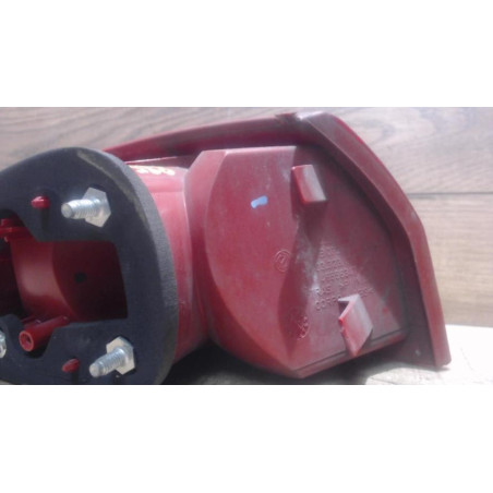 Feu arriere principal droit (feux) ALFA ROMEO 147 PHASE 2 d’occasion