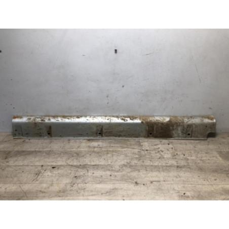 Bas de caisse droit TOYOTA LAND CRUISER 3 J90 PHASE 2 d’occasion