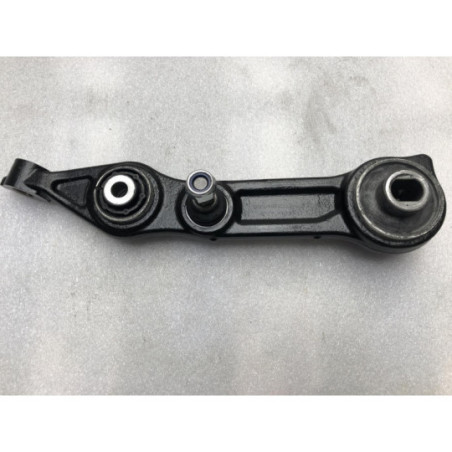 Bras de suspension superieur avant gauche MERCEDES CLASSE CLS 219 PHASE 1 d’occasion