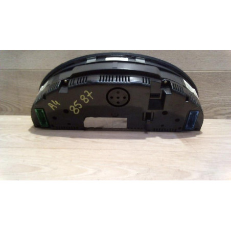 Compteur AUDI A4 2 AVANT PHASE 1 BREAK d’occasion