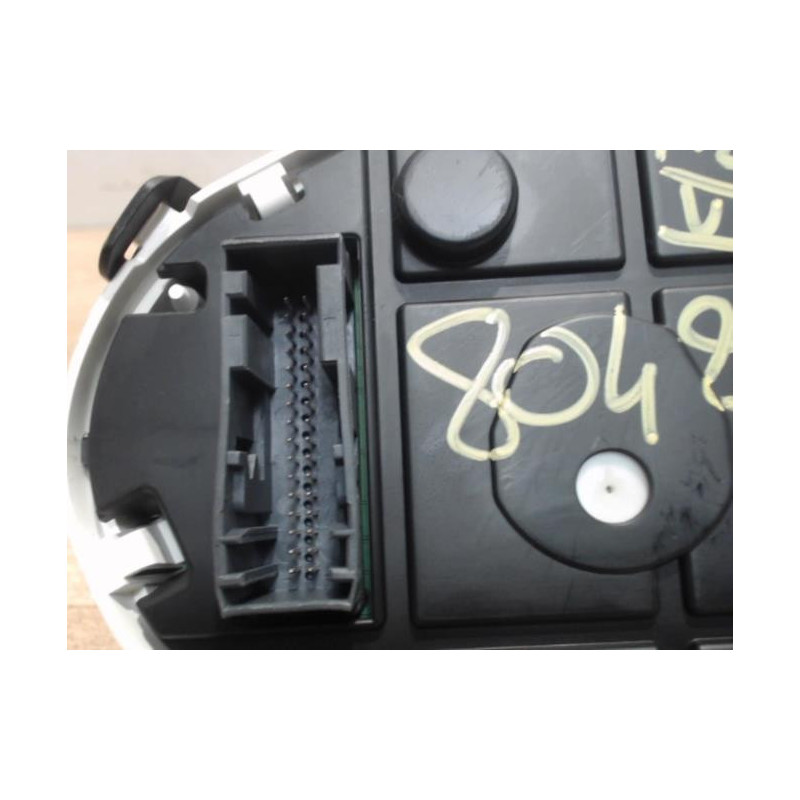 Compteur FORD FIESTA 6 PHASE 1 d’occasion