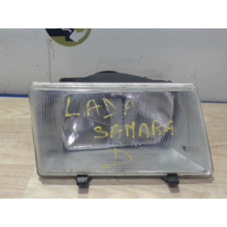 Optique avant principal droit (feux)(phare) LADA  d’occasion