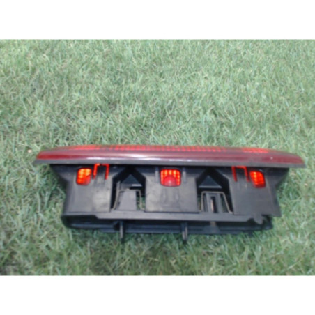 Feu arriere stop central RENAULT CLIO 1 PHASE 3 d’occasion