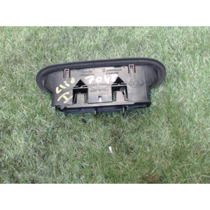 Feu arriere stop central RENAULT CLIO 1 PHASE 2 d’occasion
