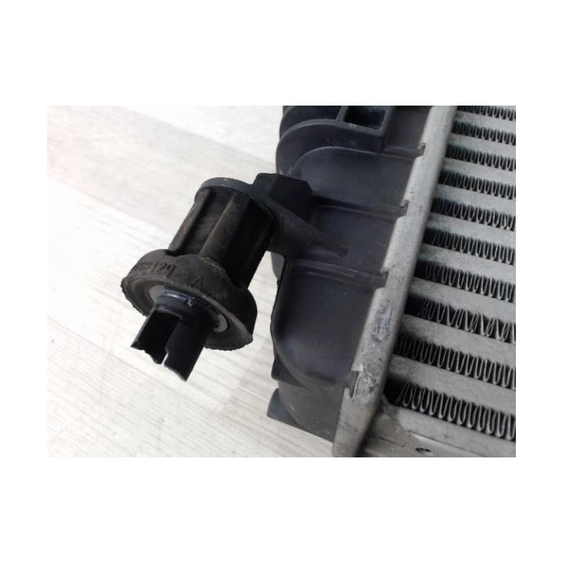 Radiateur huile RENAULT CLIO 3 PHASE 1 d’occasion
