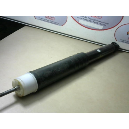 Amortisseur arriere droit RENAULT CLIO IV d’occasion