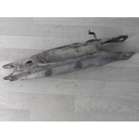 Triangle superieur arriere droit MERCEDES CLASSE A 177 d’occasion