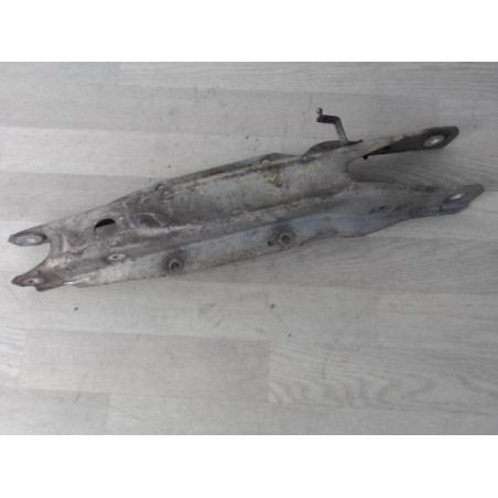 Triangle superieur arriere droit MERCEDES CLASSE A 177 d’occasion