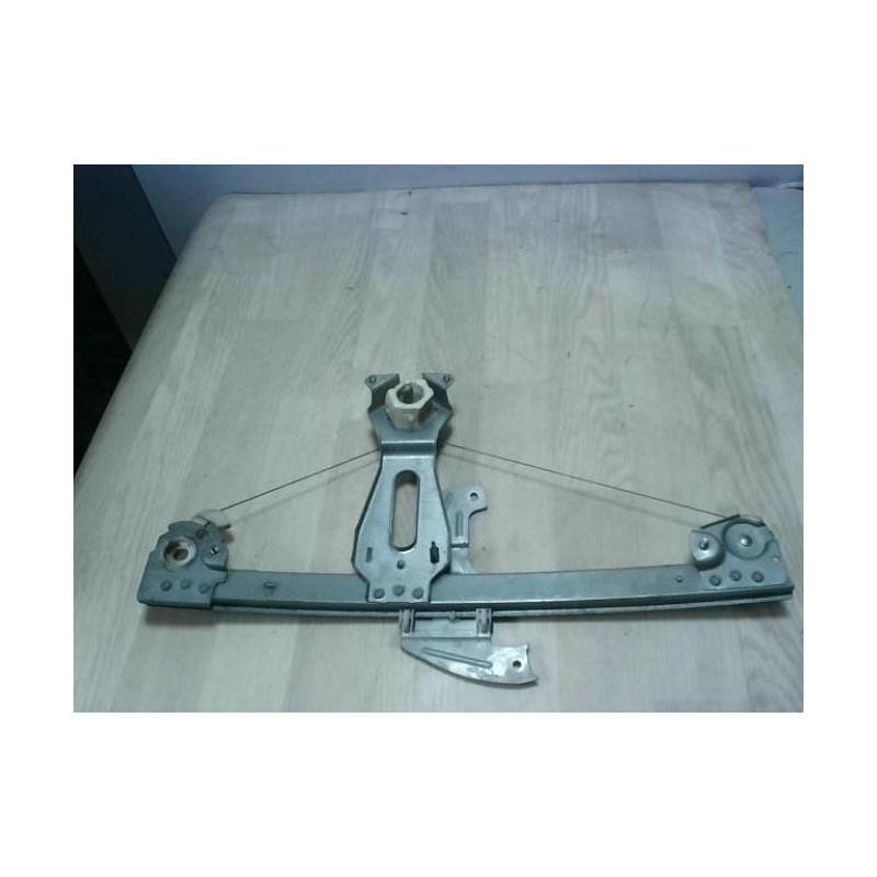 Leve vitre mecanique avant droit CITROEN C1 1 PHASE 1 d’occasion