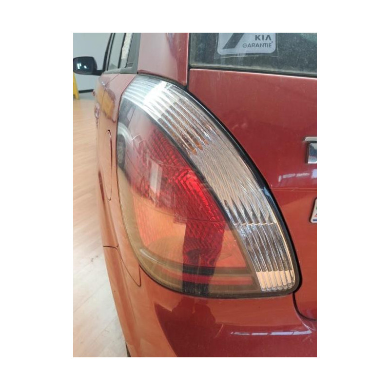 Feu arriere principal gauche (feux) KIA RIO 2 PHASE 1 d’occasion