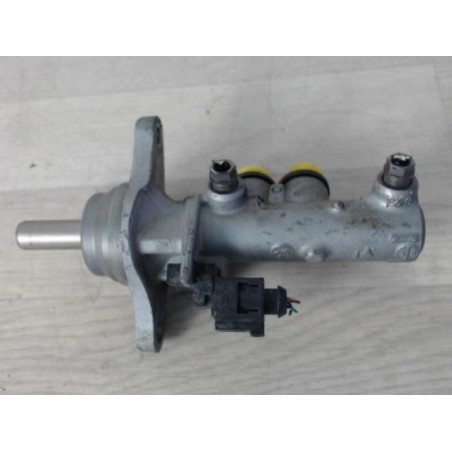 Maitre cylindre (freinage) VOLKSWAGEN POLO 5 PHASE 2 d’occasion