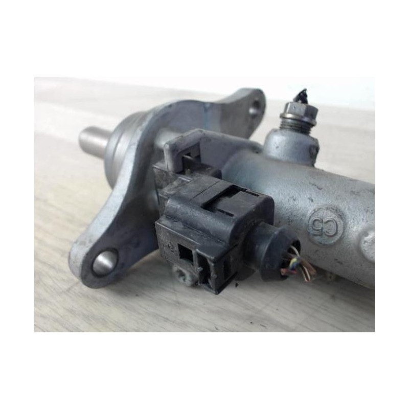 Maitre cylindre (freinage) VOLKSWAGEN POLO 5 PHASE 2 d’occasion
