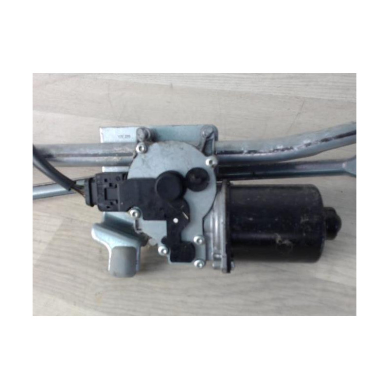 Moteur essuie glace avant BMW SERIE 1 E81 d’occasion