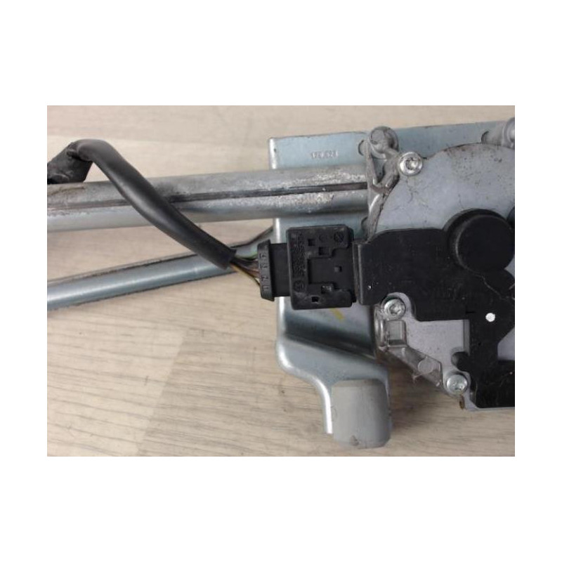 Moteur essuie glace avant BMW SERIE 1 E81 d’occasion