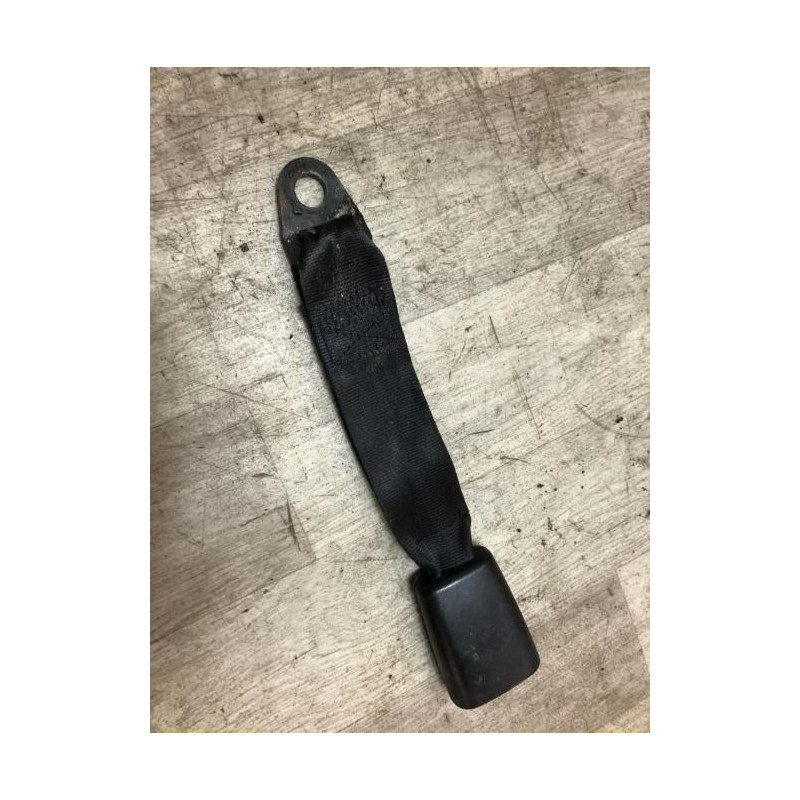 Attache ceinture arriere gauche ALFA ROMEO GT COUPE d’occasion