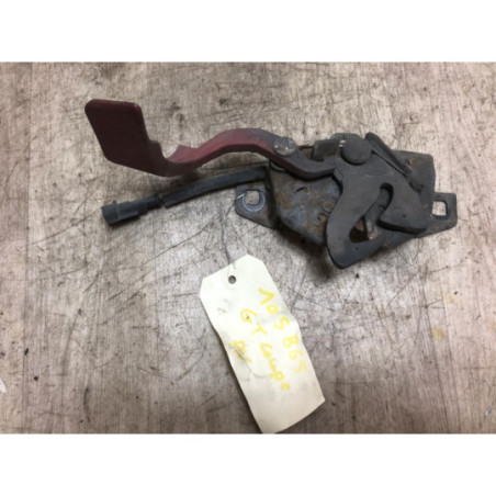 Poignee d'ouverture de capot ALFA ROMEO GT COUPE d’occasion