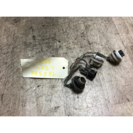 Platine feu arriere gauche MITSUBISHI L 200 2 d’occasion