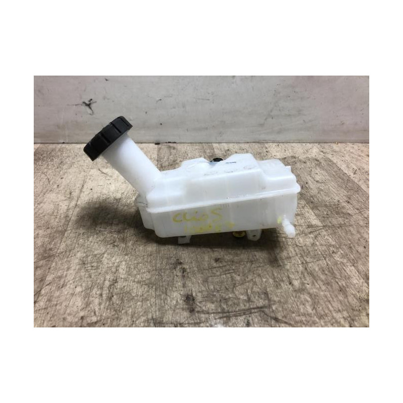 Maitre cylindre (freinage) RENAULT CLIO 5 d’occasion