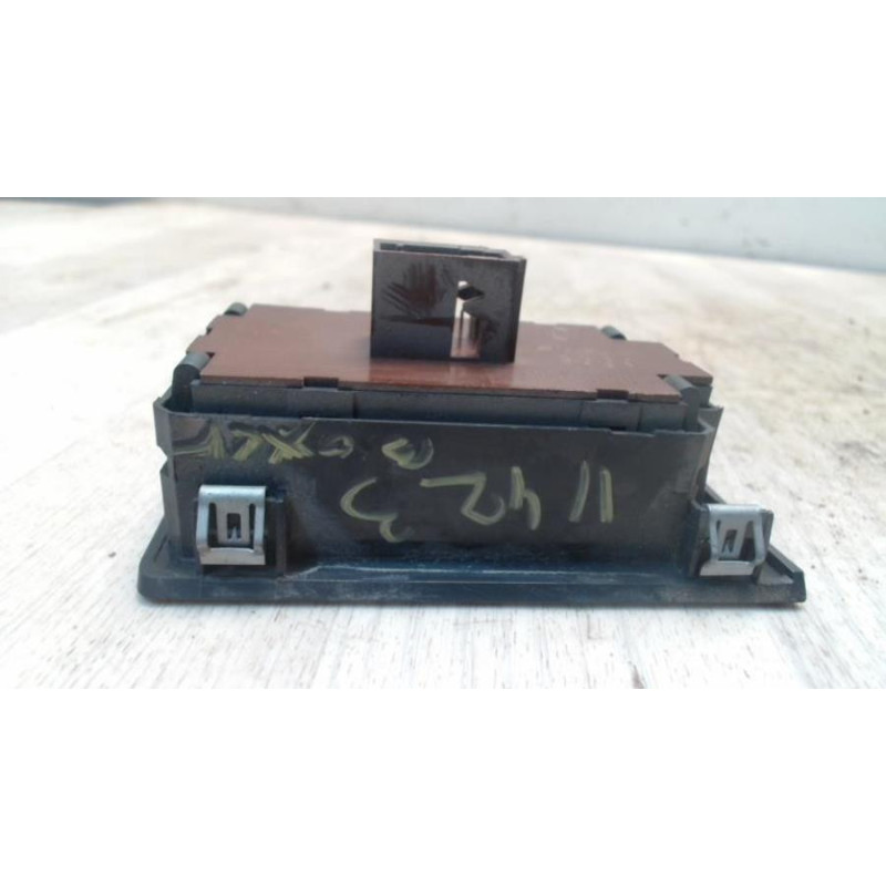 Commande de reglage hauteur de phare PEUGEOT BOXER 3 PHASE 1 d’occasion