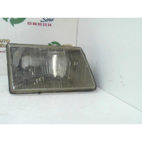 Optique avant principal droit (feux)(phare) PEUGEOT  d’occasion